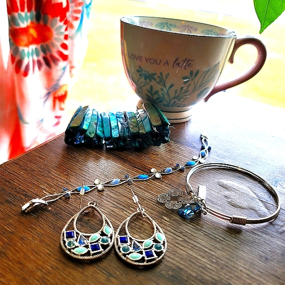 Free People Jewelry - Aqua & Silver bundle of jewelry